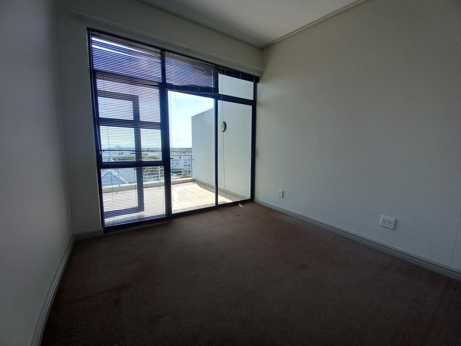 To Let 2 Bedroom Property for Rent in Royal Ascot Western Cape